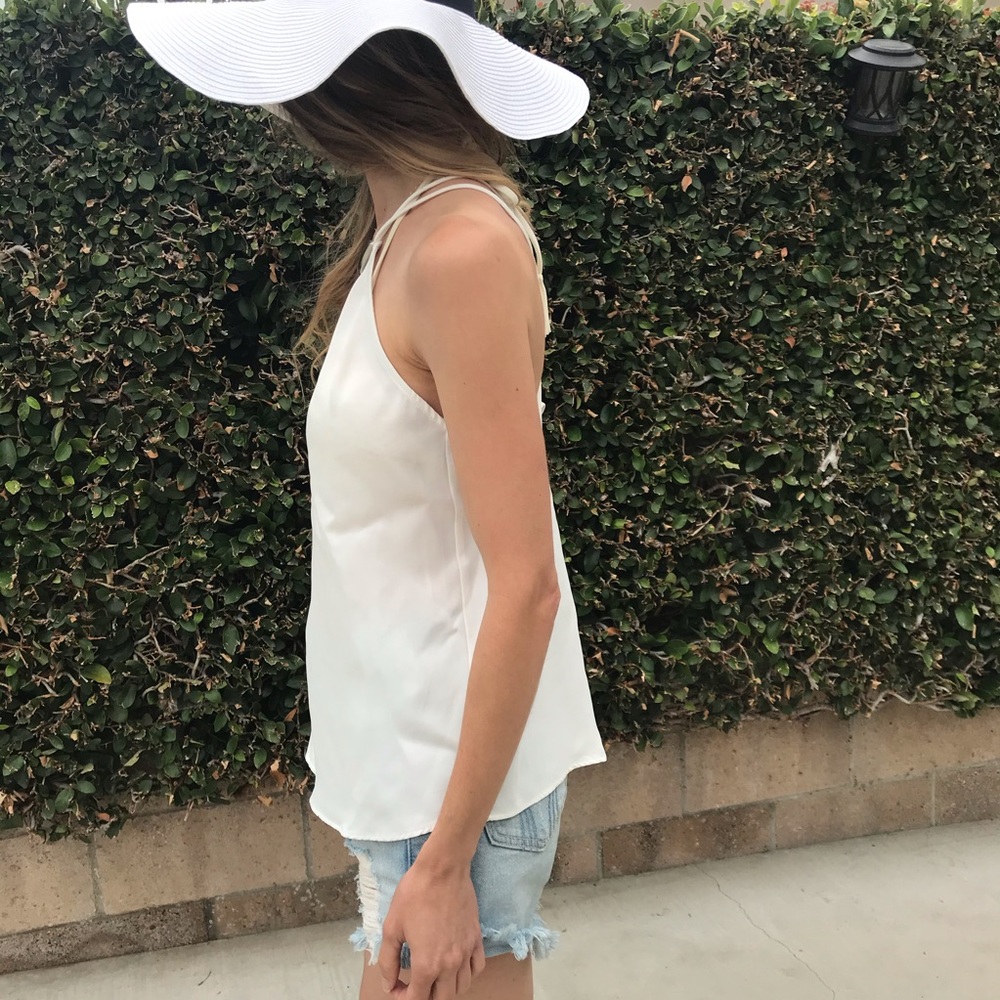 ZARA Halter Top with Attached Silver Neck Charm - Picture 9 of 11